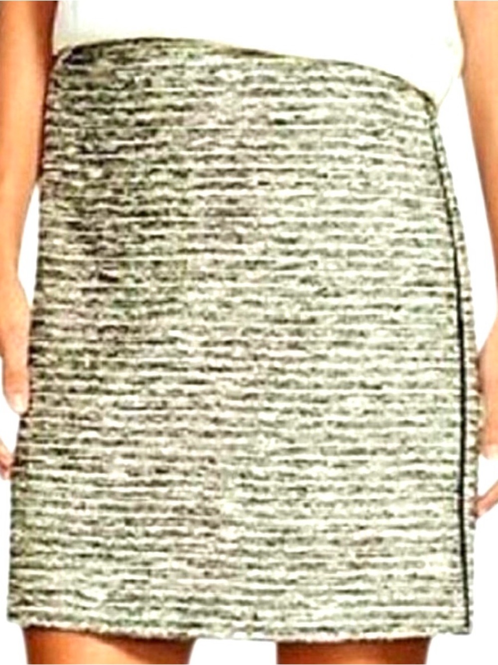 Vince Camuto Gray Textured with Metallic Thread Mini Skirt
